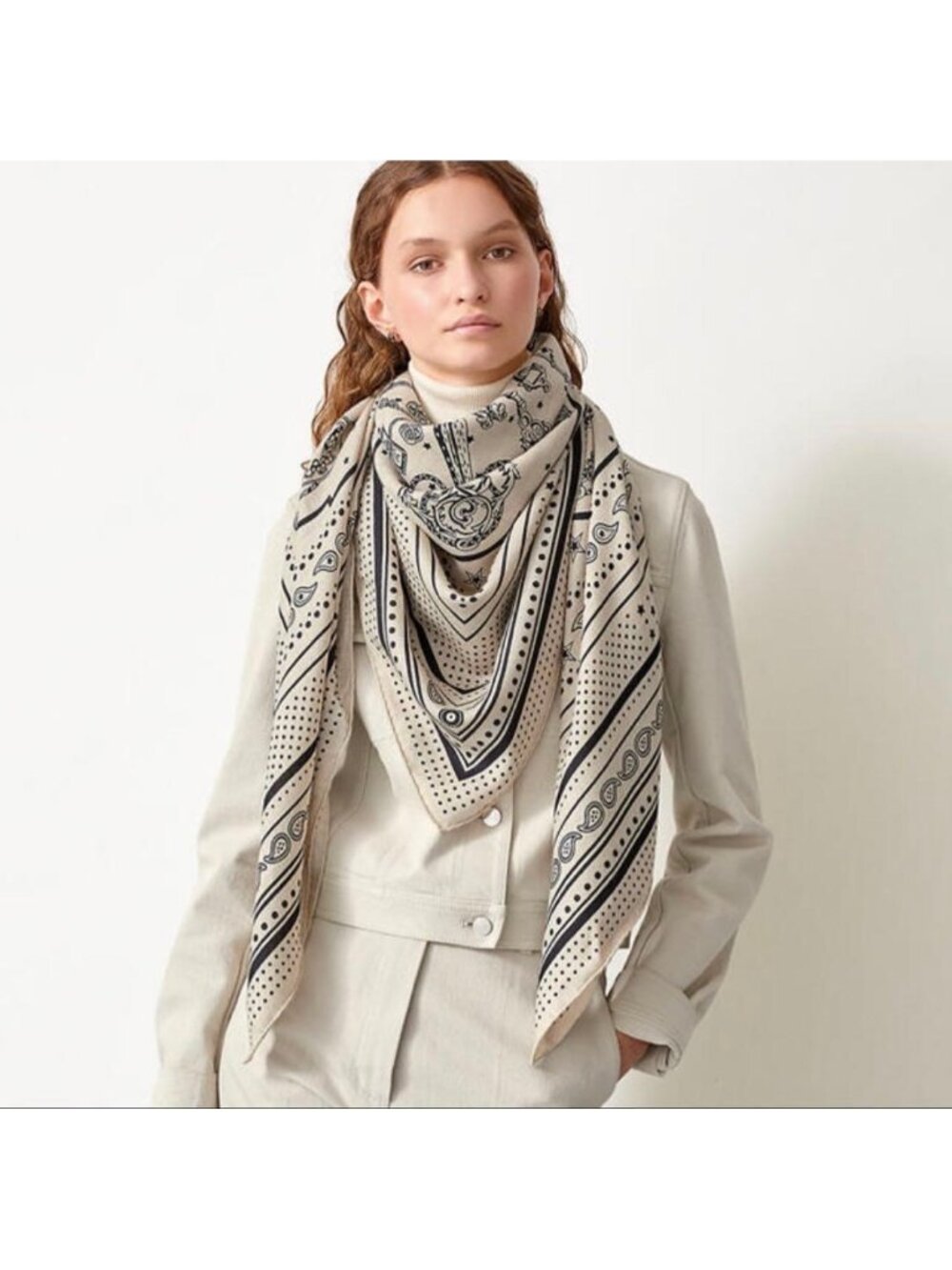 Hermes Carre Geant 140 Lecre Bandana Cassisil Tag Scarf